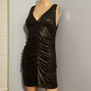 Dresses - 🎃NWOT METALLIC DRESS LARGE Dresses - 🎃NWOT METALLIC DRESS LARGE